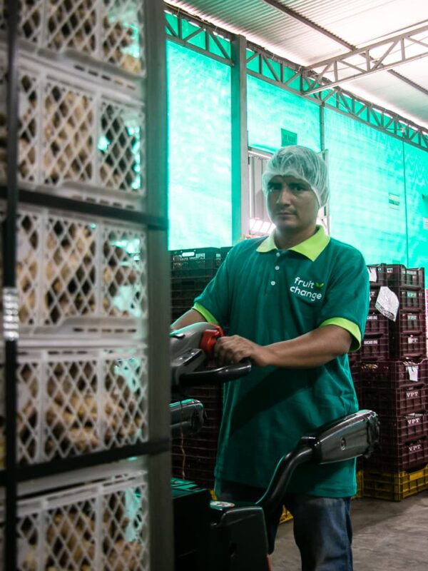 Nosotros - Fruit Exchange (4)